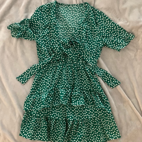 Last One▪️Cassie Mini Green Dress - Picture 8 of 9